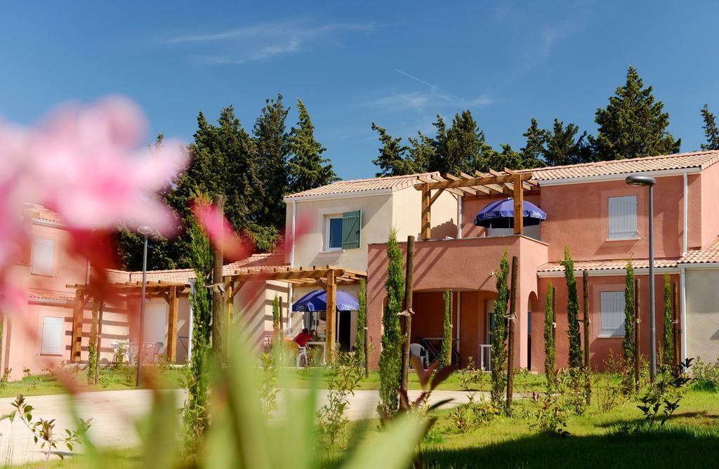 Residence Odalys Le Mas Des Alpilles Paradou Exterior foto