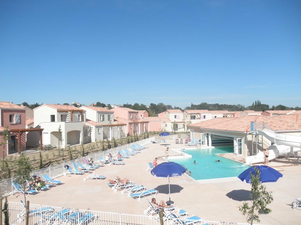 Residence Odalys Le Mas Des Alpilles Paradou Exterior foto